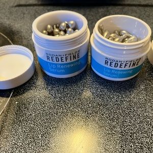 Rodan + fields lip renewing serum